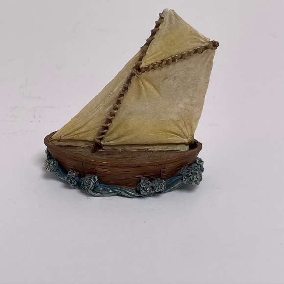Vintage Resin Small Sailboat Figurine - Picture 2 of 7